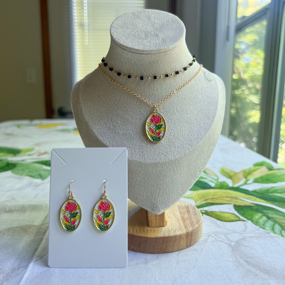 Novelty Jewelry Set Rose Layered Choker Necklace Stained Glass Window Floral Fun